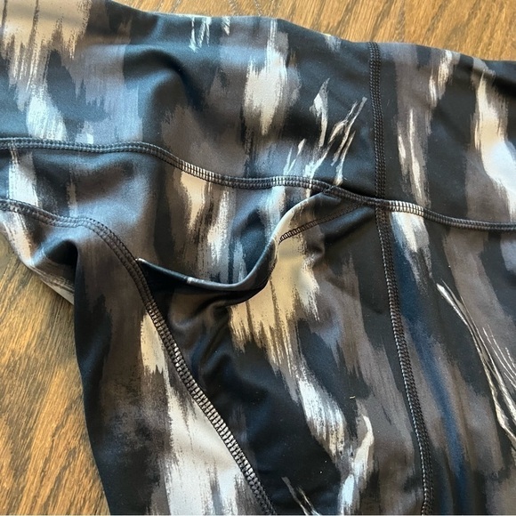 NWT all in motion contour power waist high rise 7/8 legging size XL - Picture 4 of 9